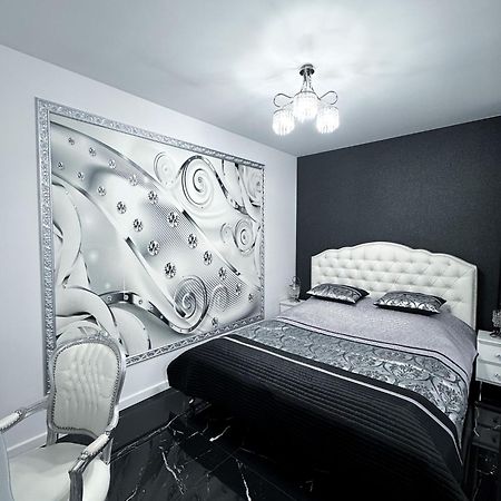 Apartament Glamour 格涅兹诺 外观 照片