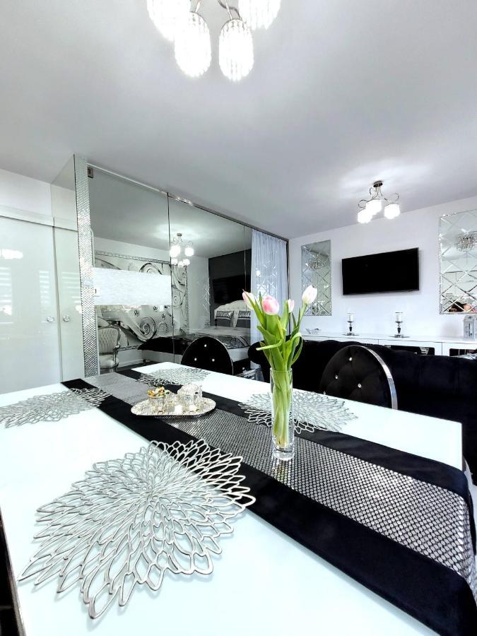Apartament Glamour 格涅兹诺 外观 照片