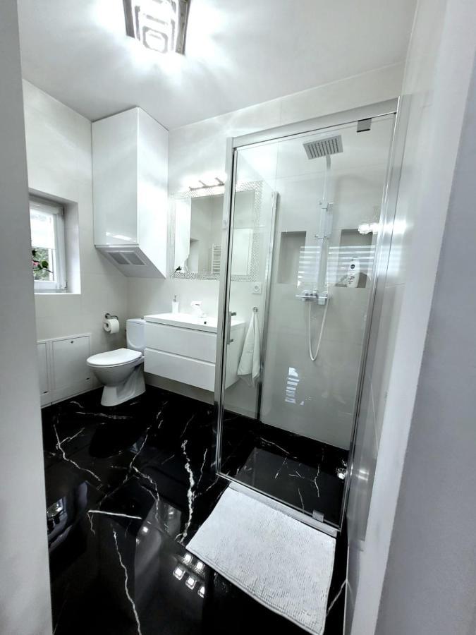 Apartament Glamour 格涅兹诺 外观 照片